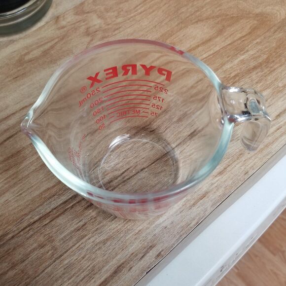 Vintage Pyrex 508 1 cup measuring cup - Picture 2 of 11
